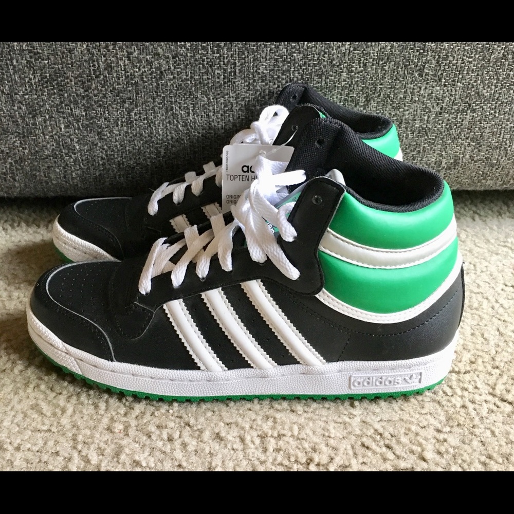 Adidas Top Tens Size 5 New with Tag